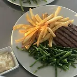 Hotel La Garenne Tresserre
